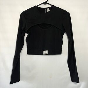 H&M Cut-Out Long Sleeve Crop Top